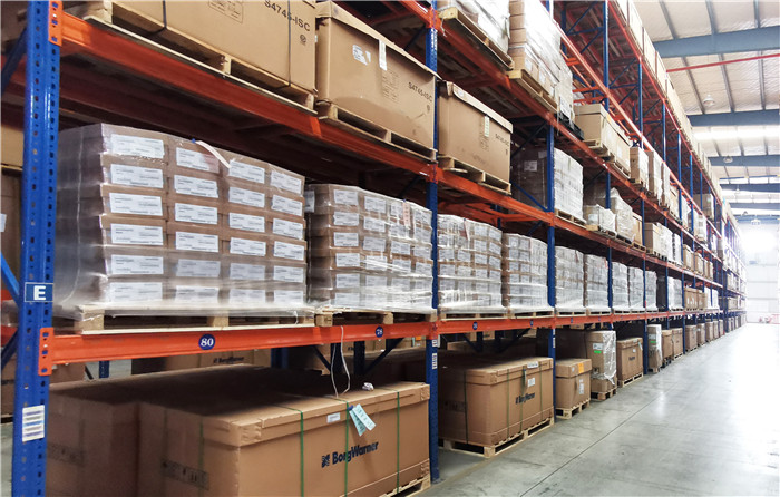 重型貨架物流公司倉(cāng)庫(kù)應(yīng)用案例